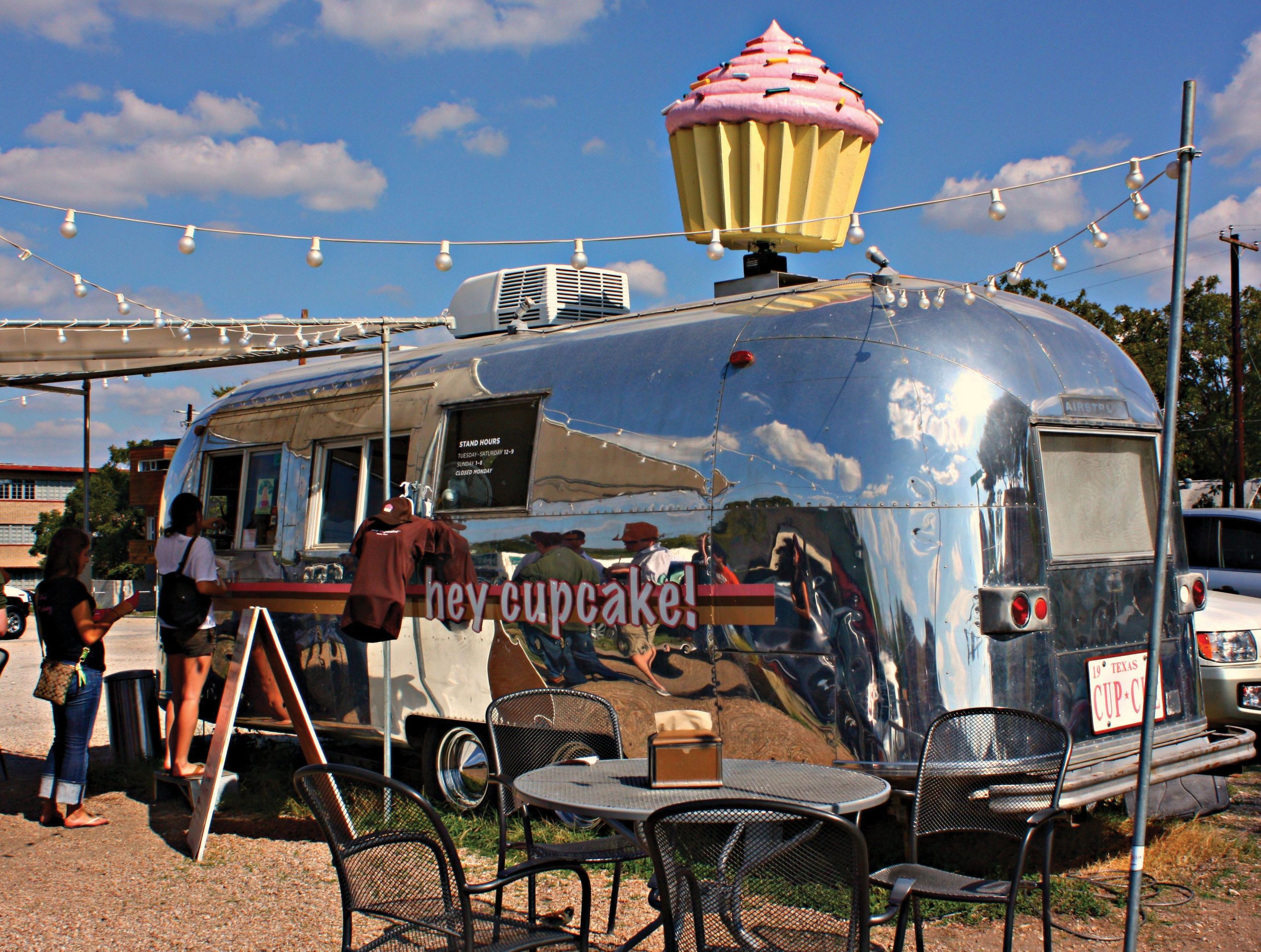 Hey Cupcake! Food Cart